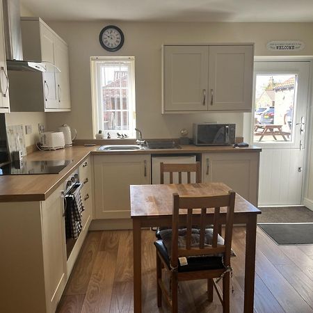 Cosy Village Location - One Bedroom Barn Barmston Εξωτερικό φωτογραφία